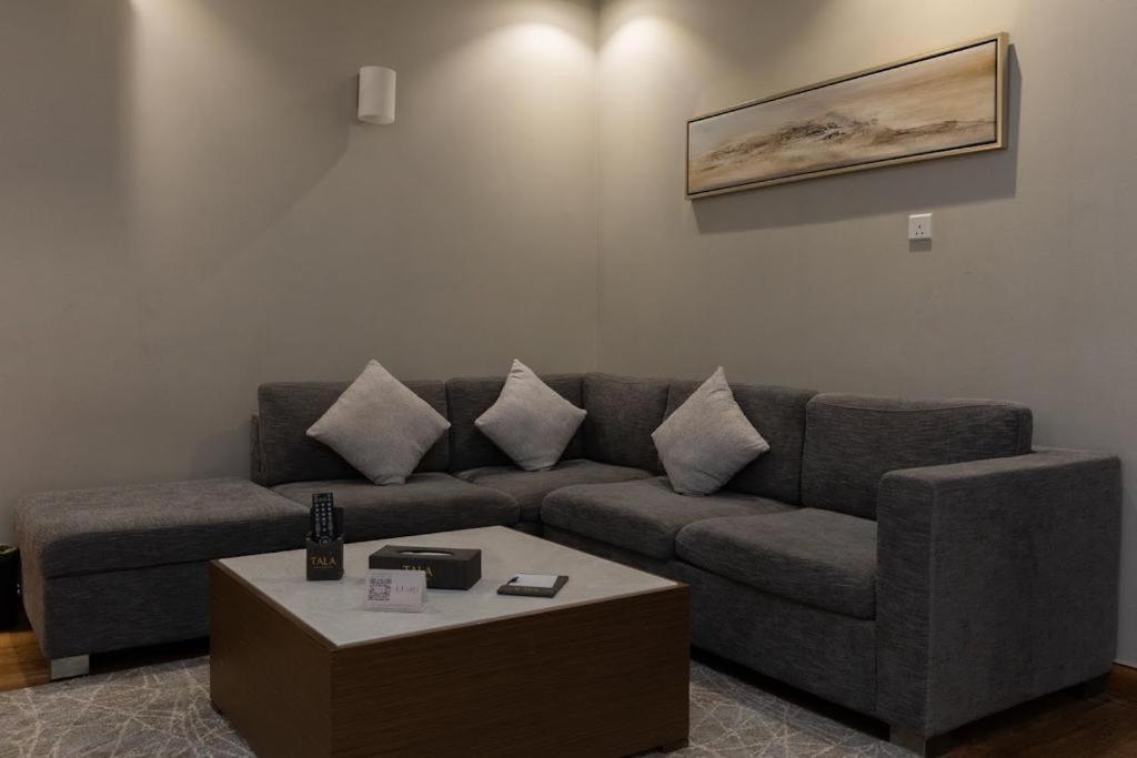 ركن تالا للشقق المخدومة Buraidah Exterior photo
